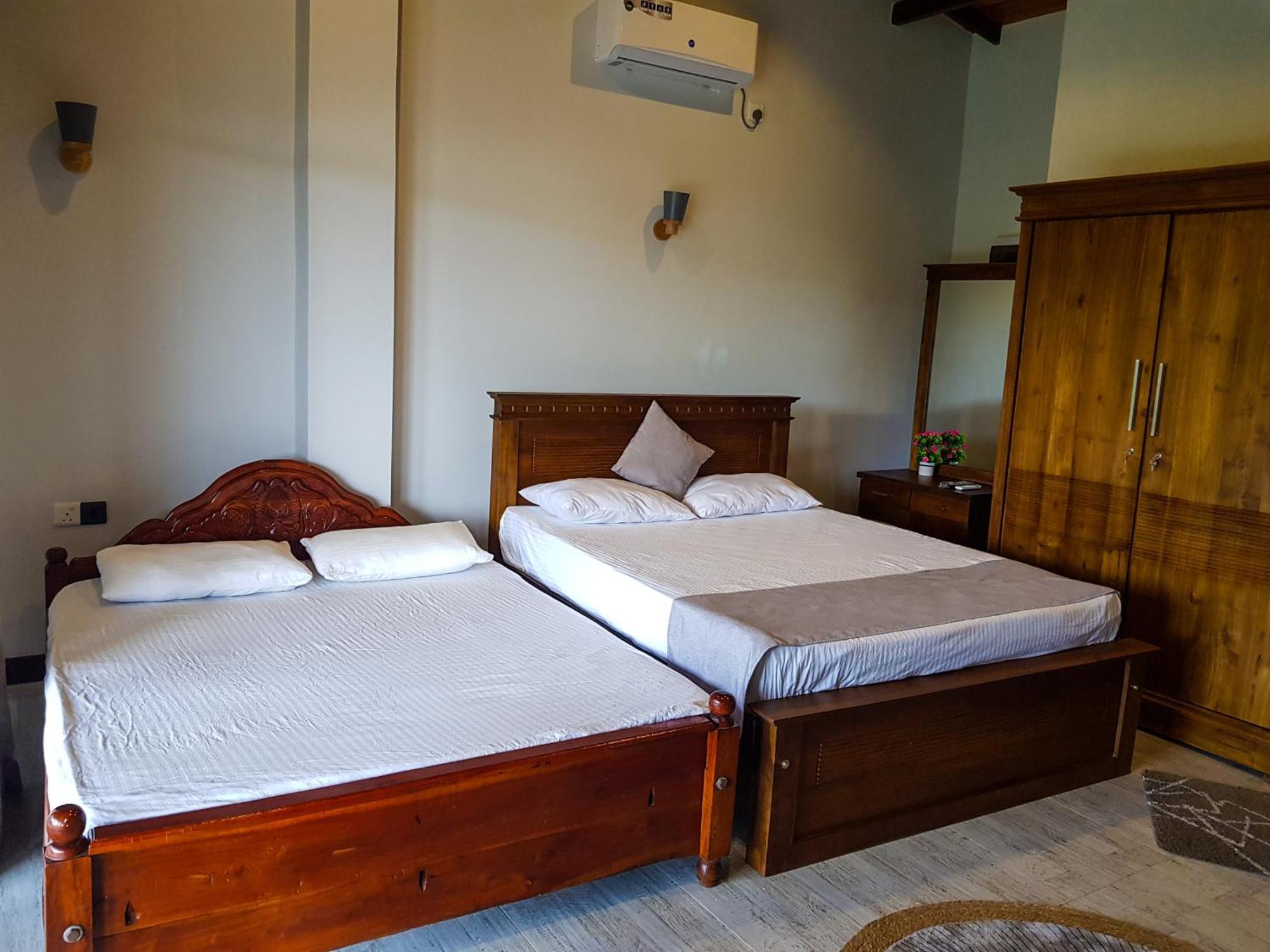 Lush Breeze Hotel Kandy Exterior photo